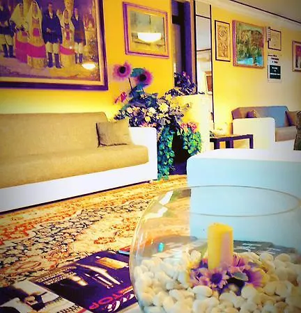 Hinterland Hotel