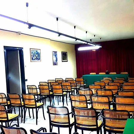 Hinterland Hotel