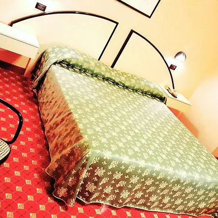 Hinterland Hotel